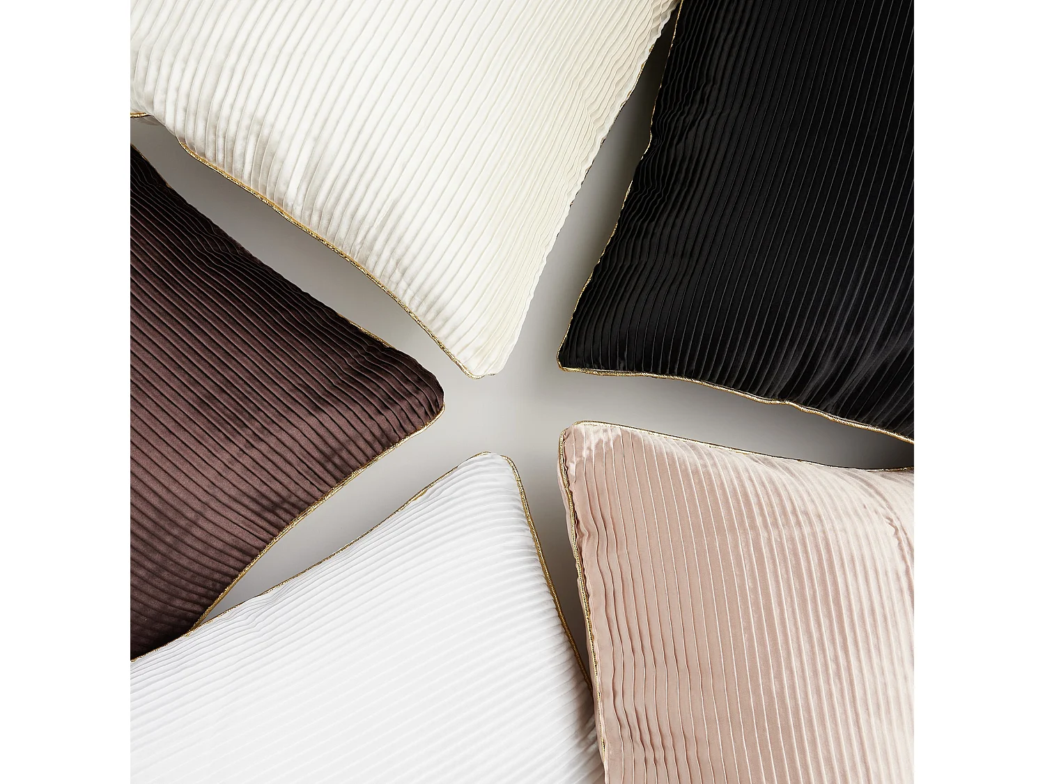 Kissenbezug Wendel Mittelweiß 45x45 cm