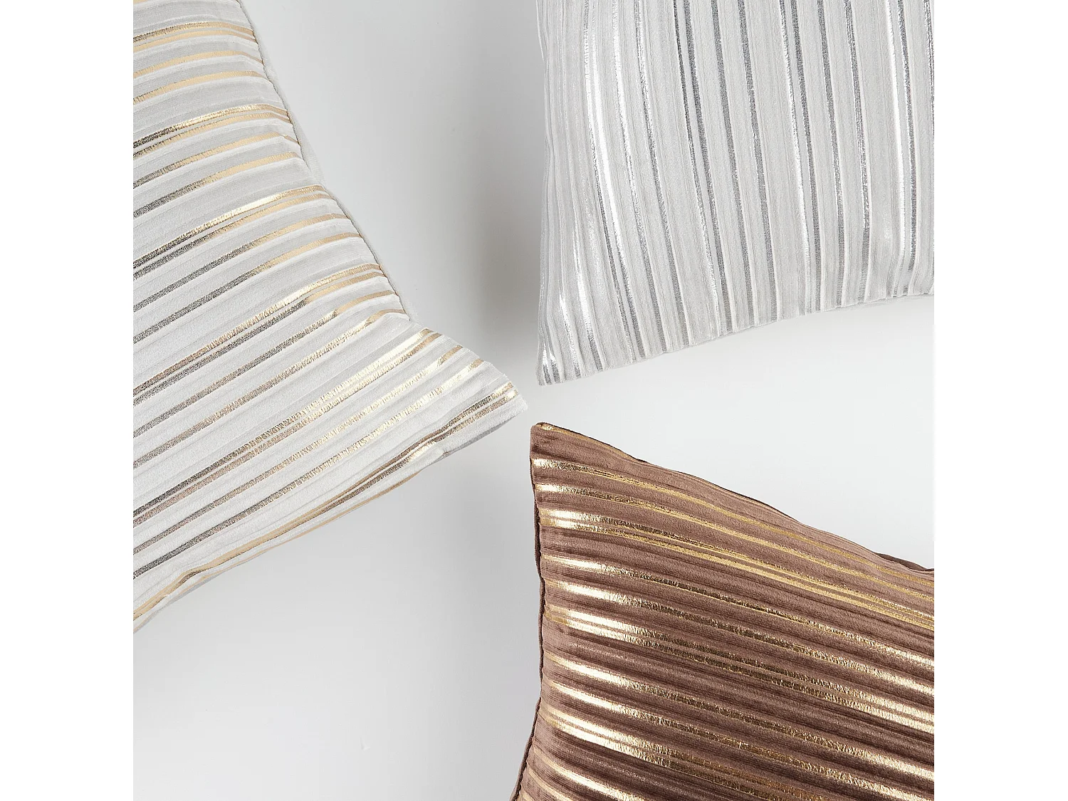 Kissenbezug Aus Samt Calama Dunkelgrau 45 x 45