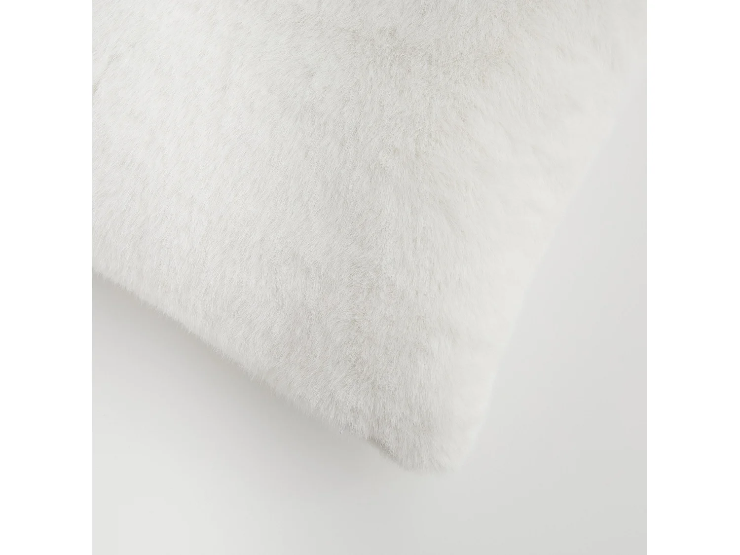 Pelz-Kissenbezug Molinio mittel ecru 45x45 cm