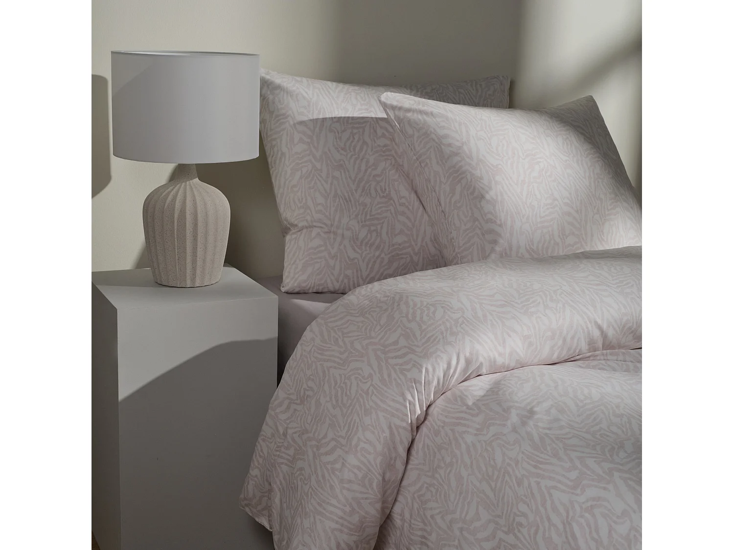 Mikrofaser-Bettwäsche Zambi dunkel ecru 160x200