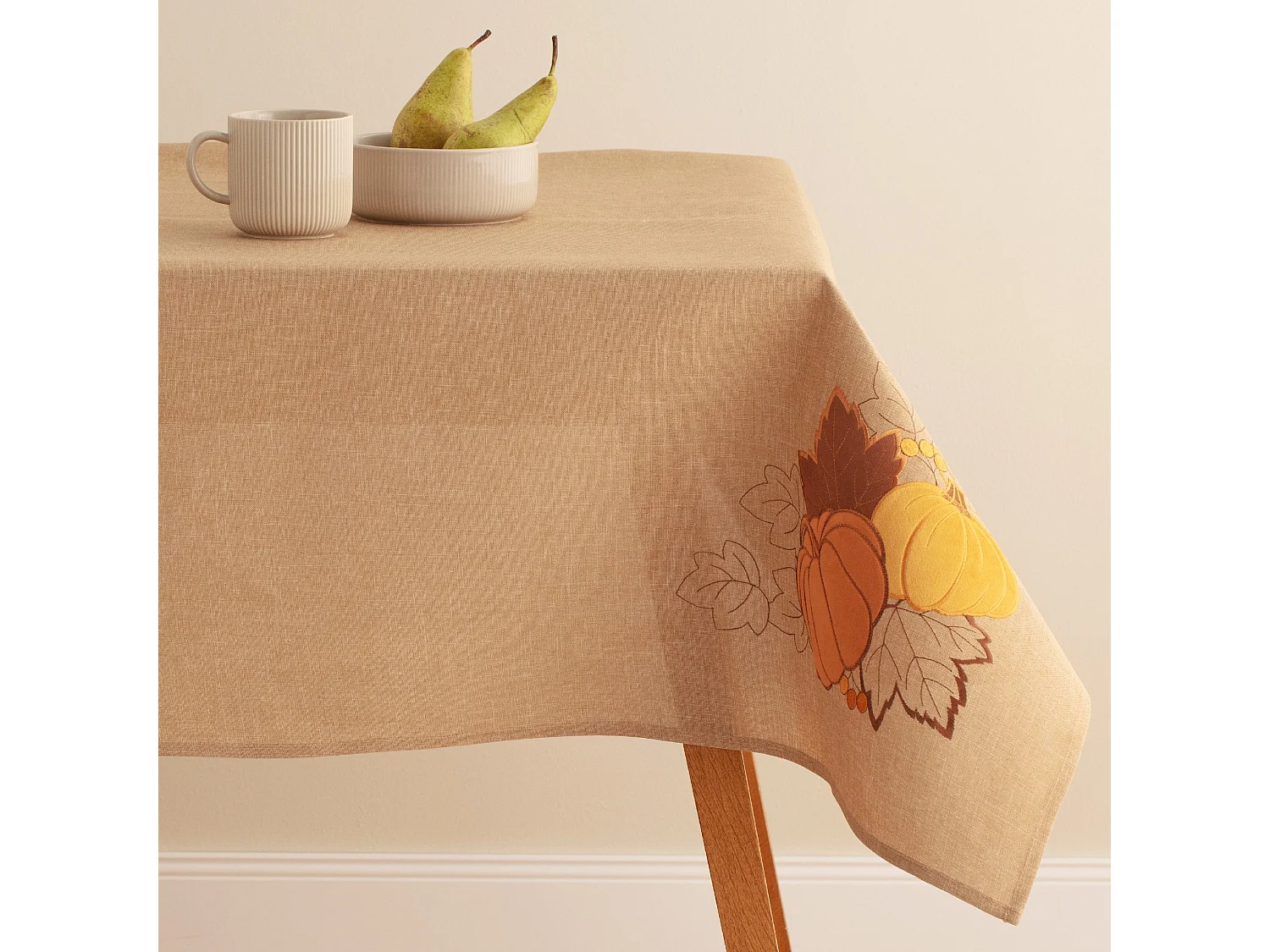 Tischtuch Pumpkin Latte 130x174 mittleres Beige