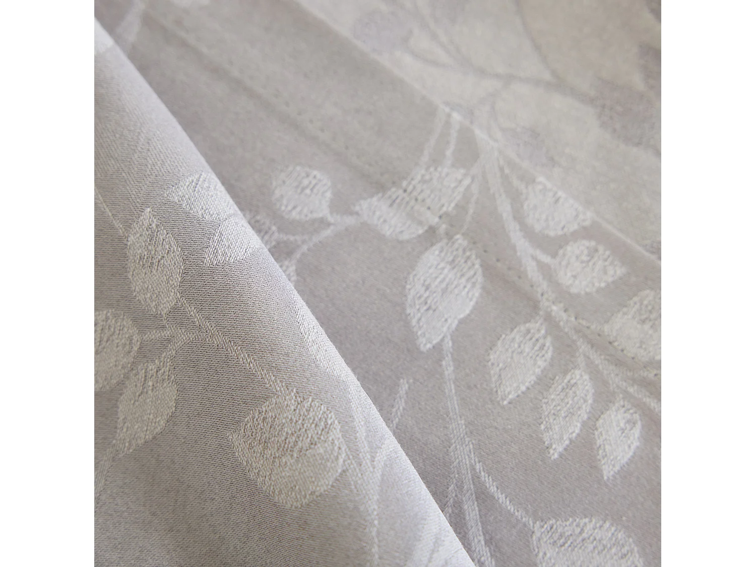 Jaquard-Tischdecke Cador hellgrau 130x180