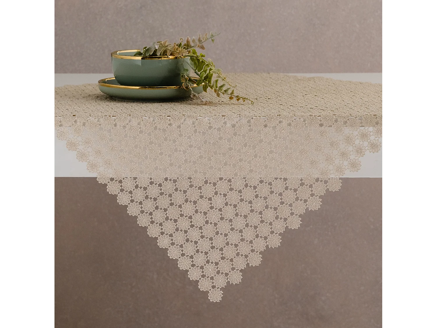 Kleines Tischtuch Douglasa mittleres Gold 80 x 80