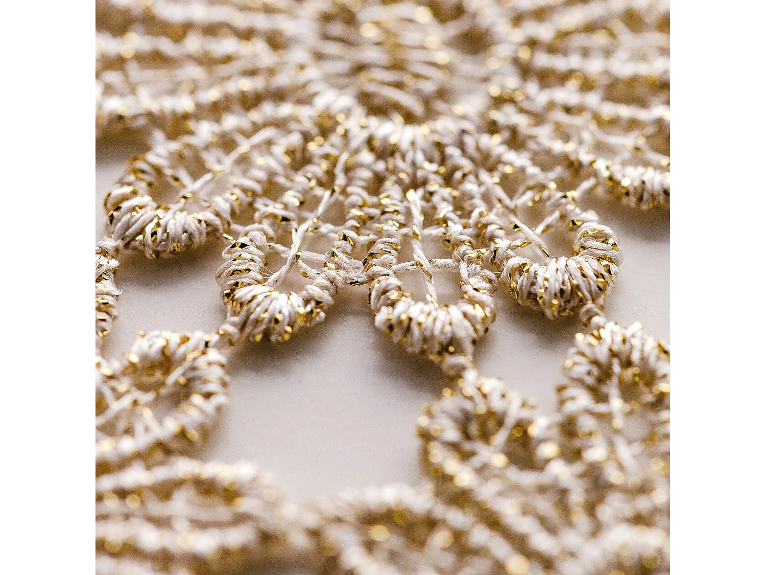 Kleines Tischtuch Douglasa mittleres Gold 80 x 80