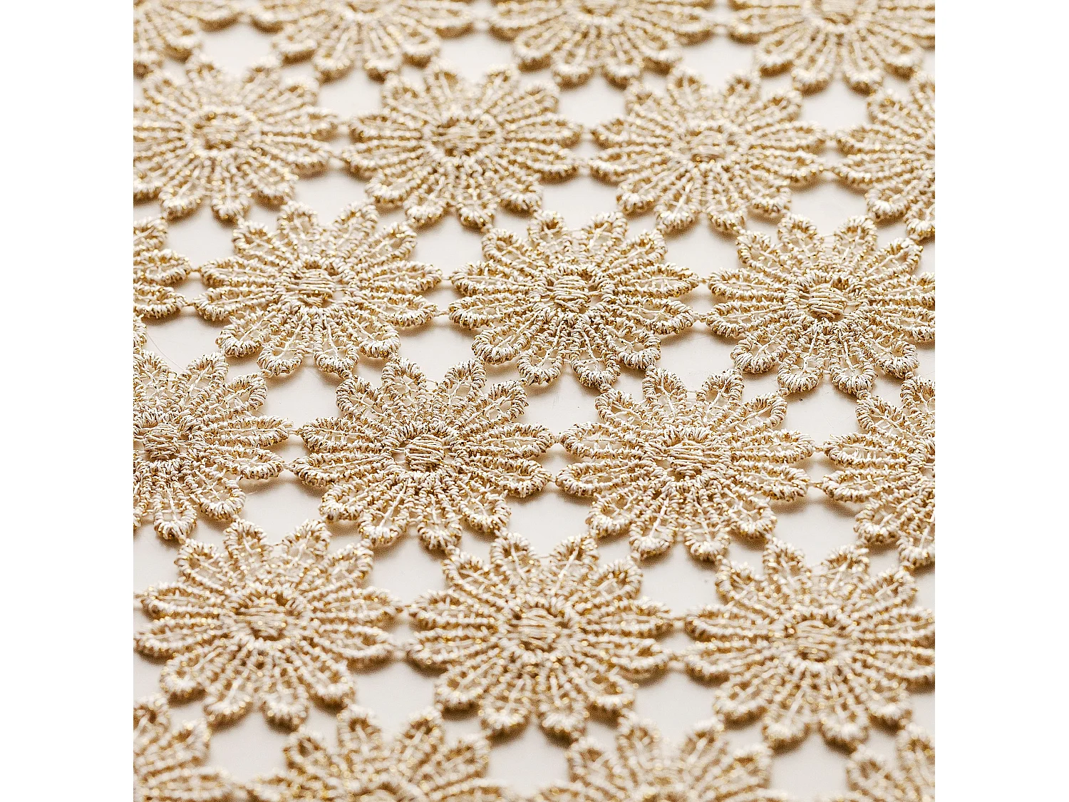 Kleines Tischtuch Douglasa mittleres Gold 80 x 80