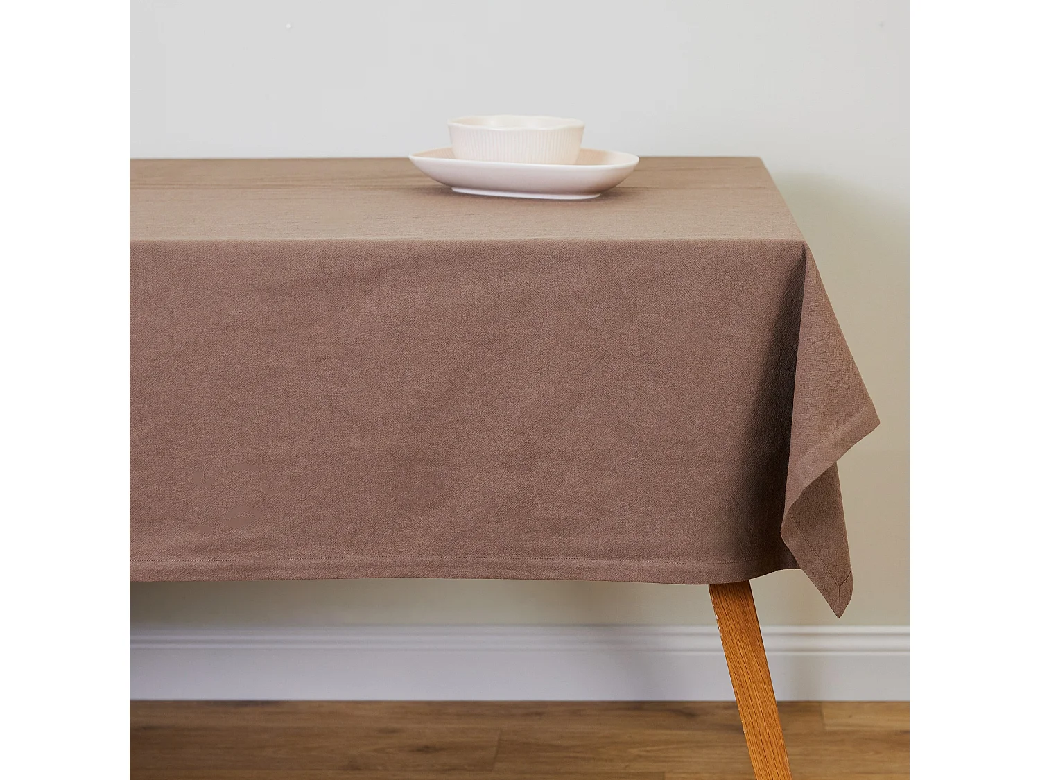 Baumwolltischdecke Campos mittelbraun 150 x 220
