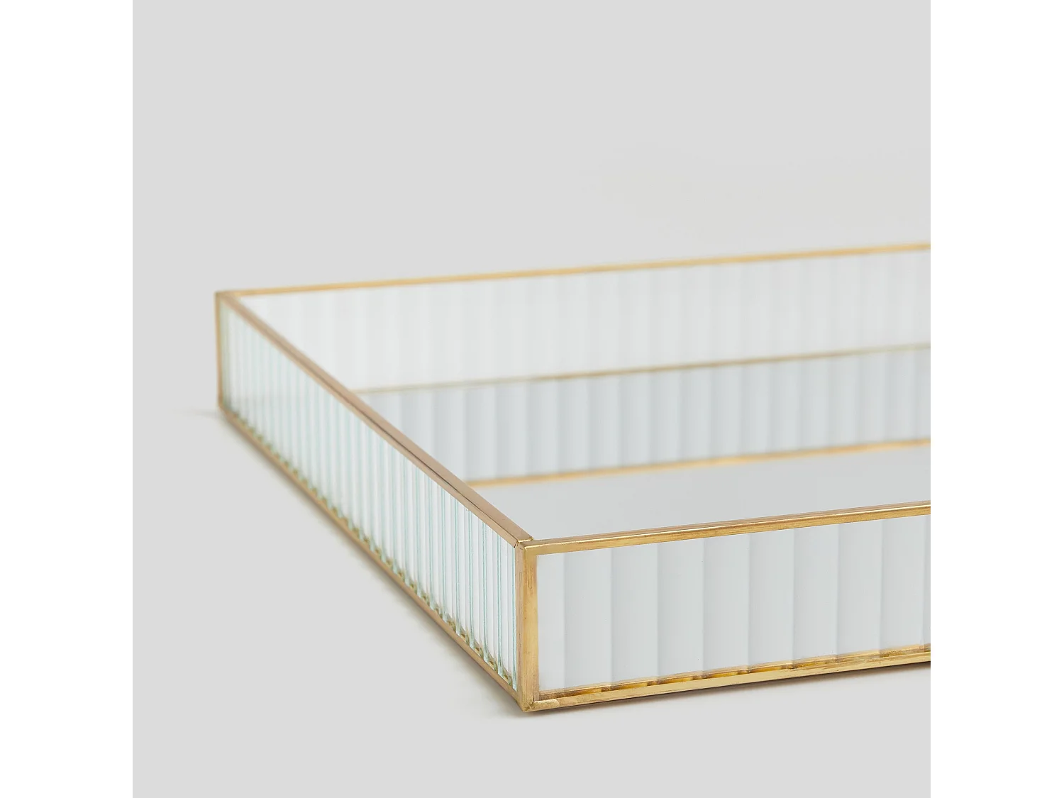 Tablett Blisse mittleres Gold 4 x 33 x 33