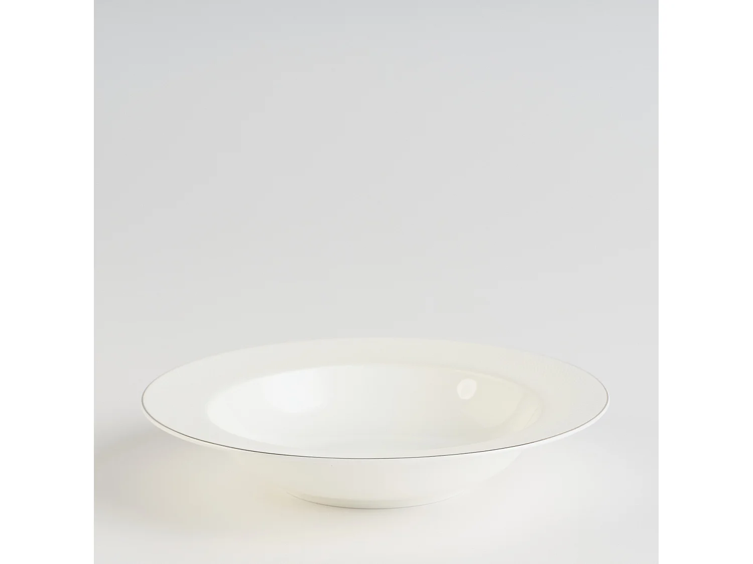 Assiette Creuse Bast blanc moyen 4.5 x 22