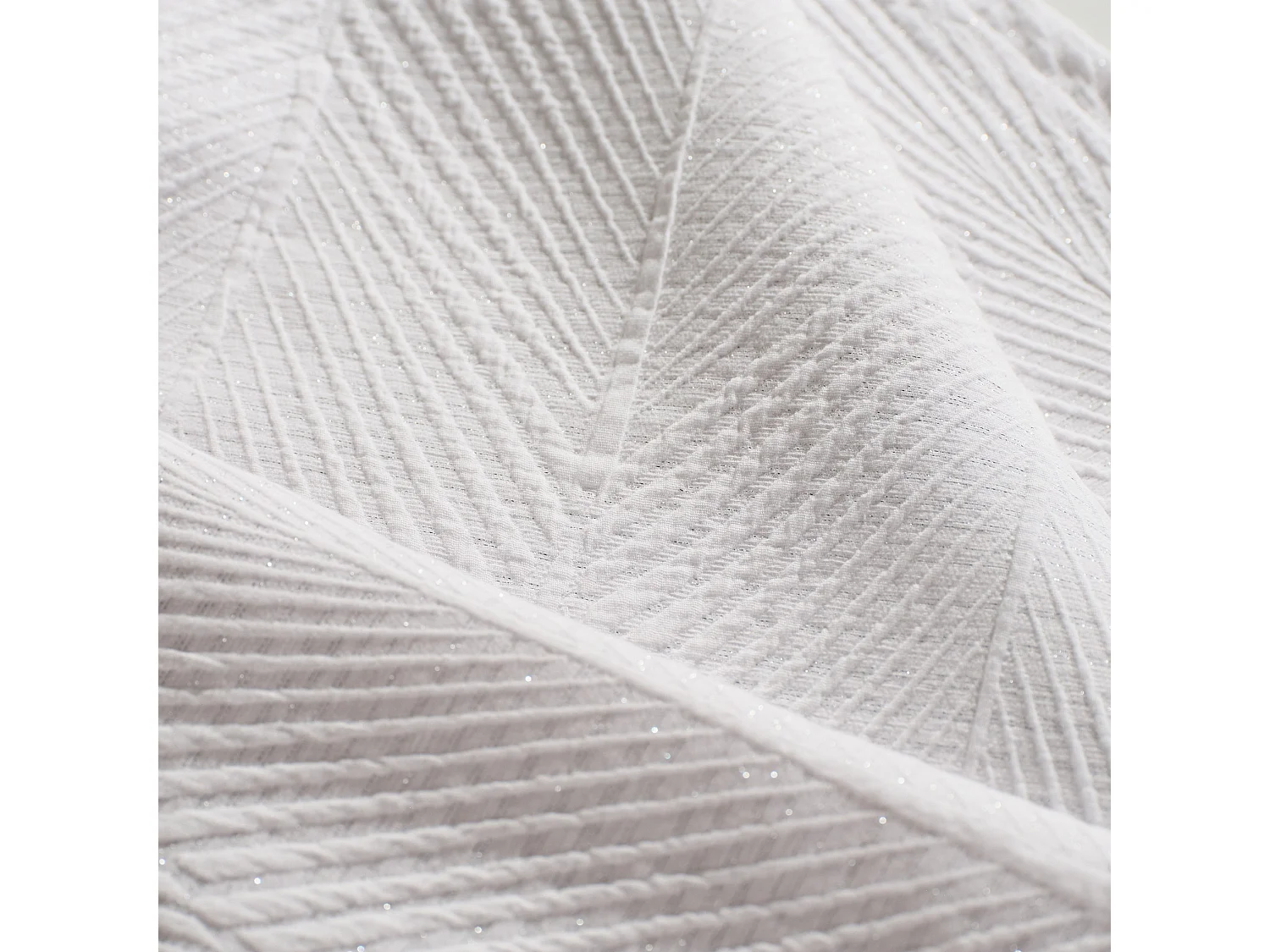 Jaquard-Tischdecke Mileja mittelweiß 130 x 180