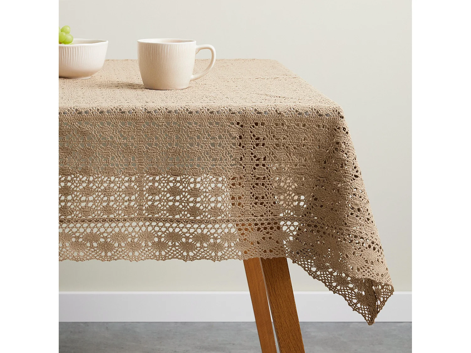 Tischtuch Folkelips mittelbraun 150 x 220