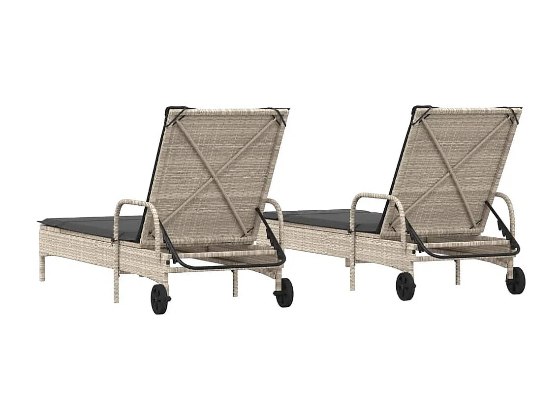 Ligstoelen 2 st met kussen poly rattan lichtgrijs
