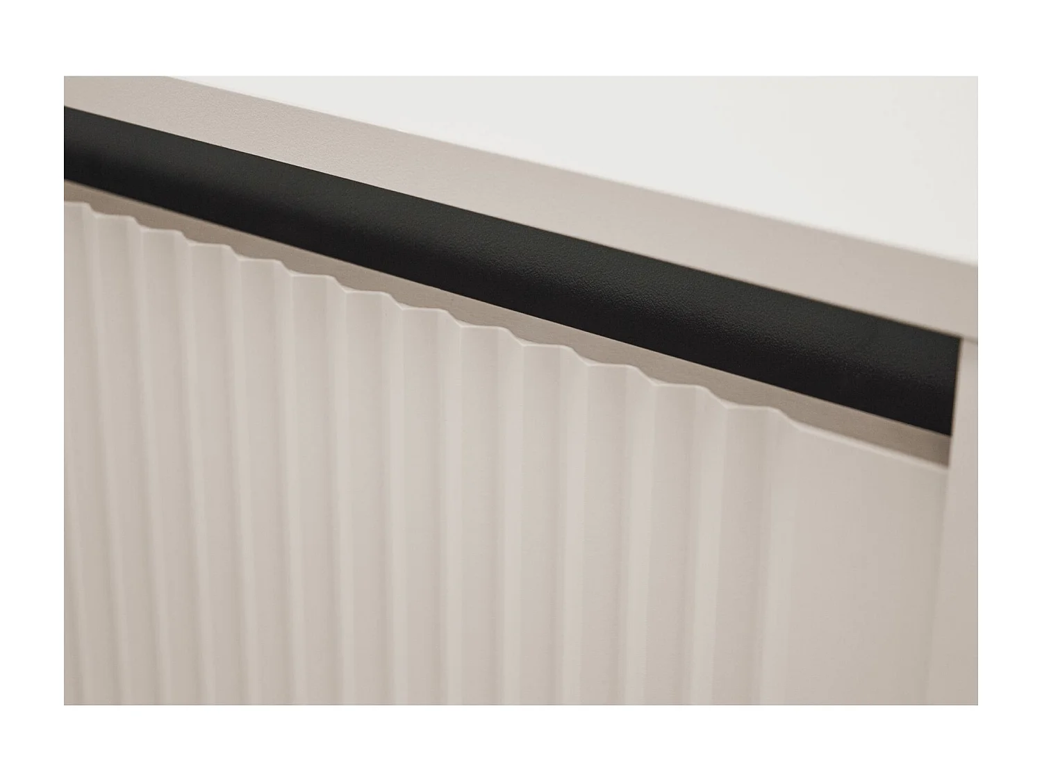 Vitrine 2 portes avec pieds noir - 56cm - Beige - OSAKA