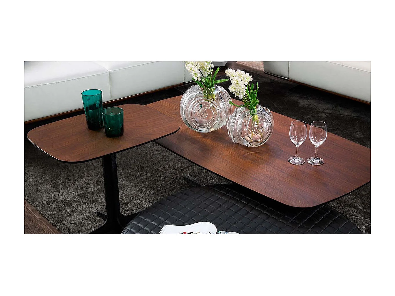 Table d'appoint bois VENUS - Noyer - Bois foncé