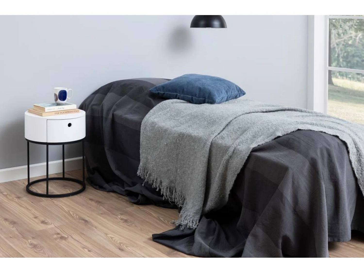 Table de chevet ronde de style contemporain - LILA