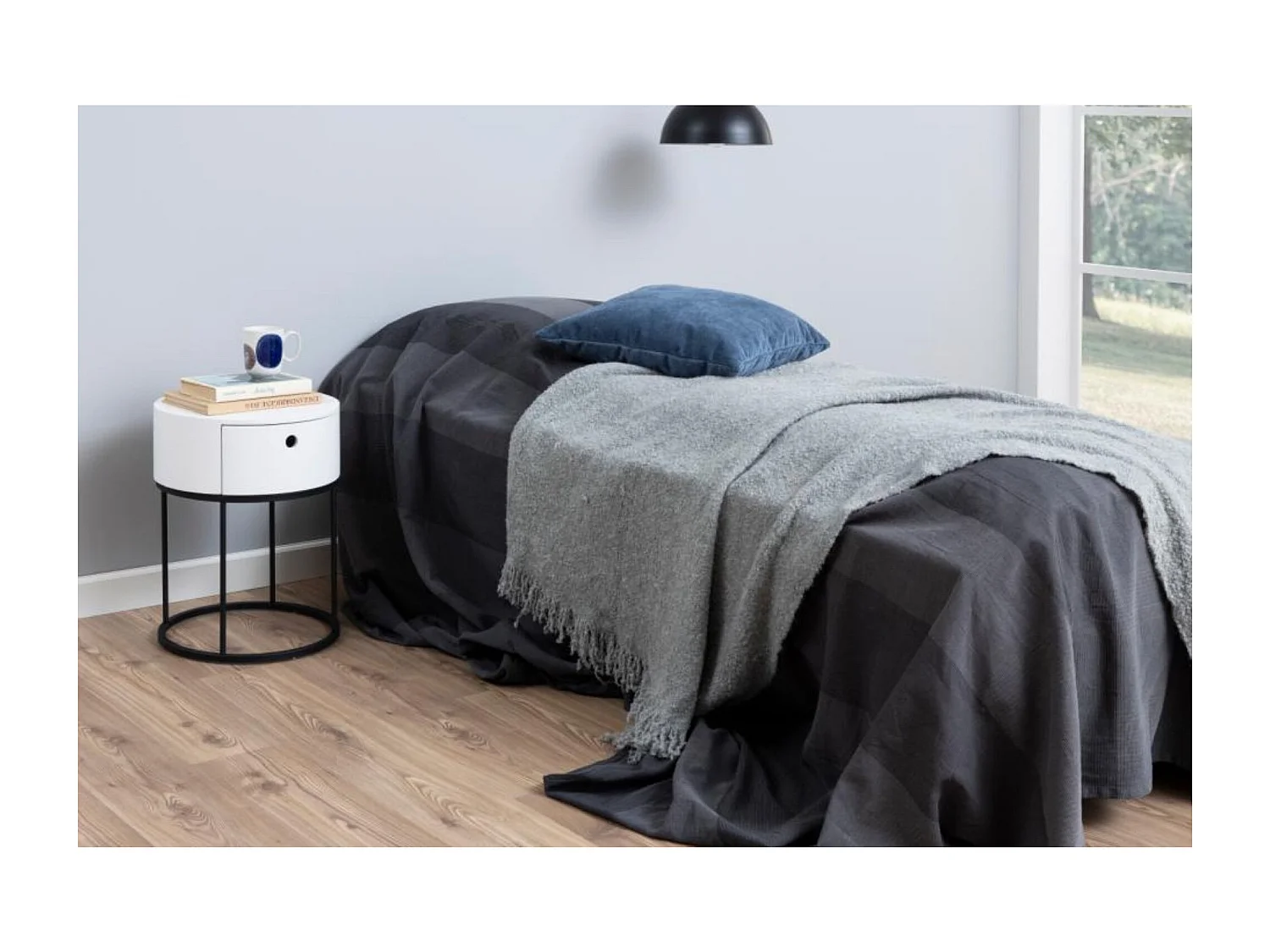 Table de chevet ronde de style contemporain - LILA