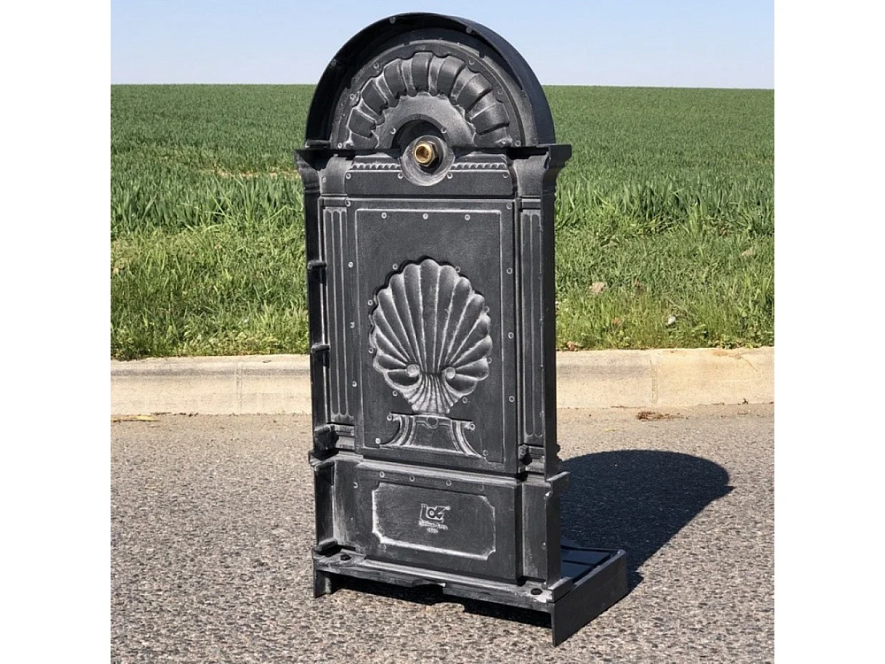 Fontaine de jardin extérieur fonte aluminium noire coquillage 84cm