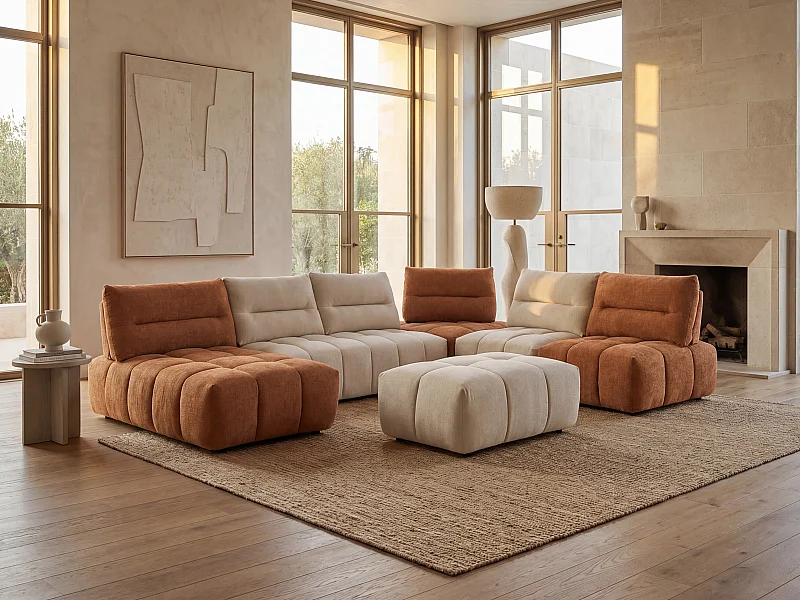 Moduleerbare brede hoekbank en poef met schuivende rugleuning van beige en terracottakleurige stof met textuur APOLIU