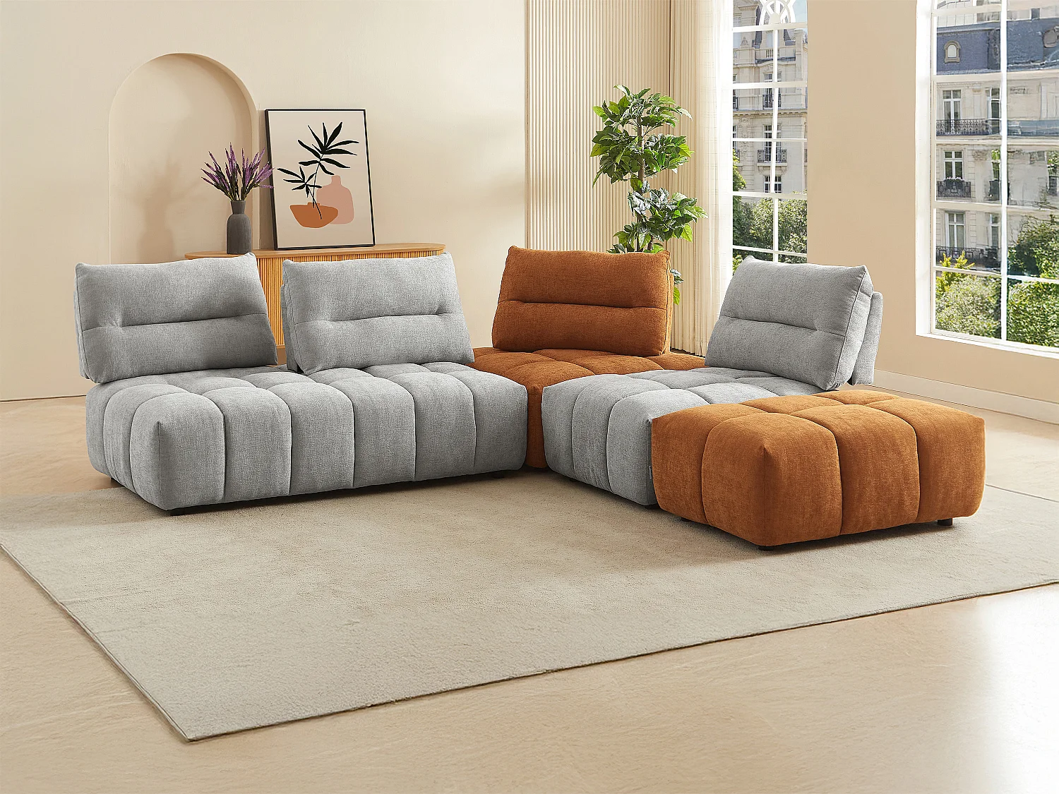 Stor hjørnesofa med ryglæn, der kan bevæges frem og tilbage, i lysegråt og terracotta tekstureret stof APOLIU