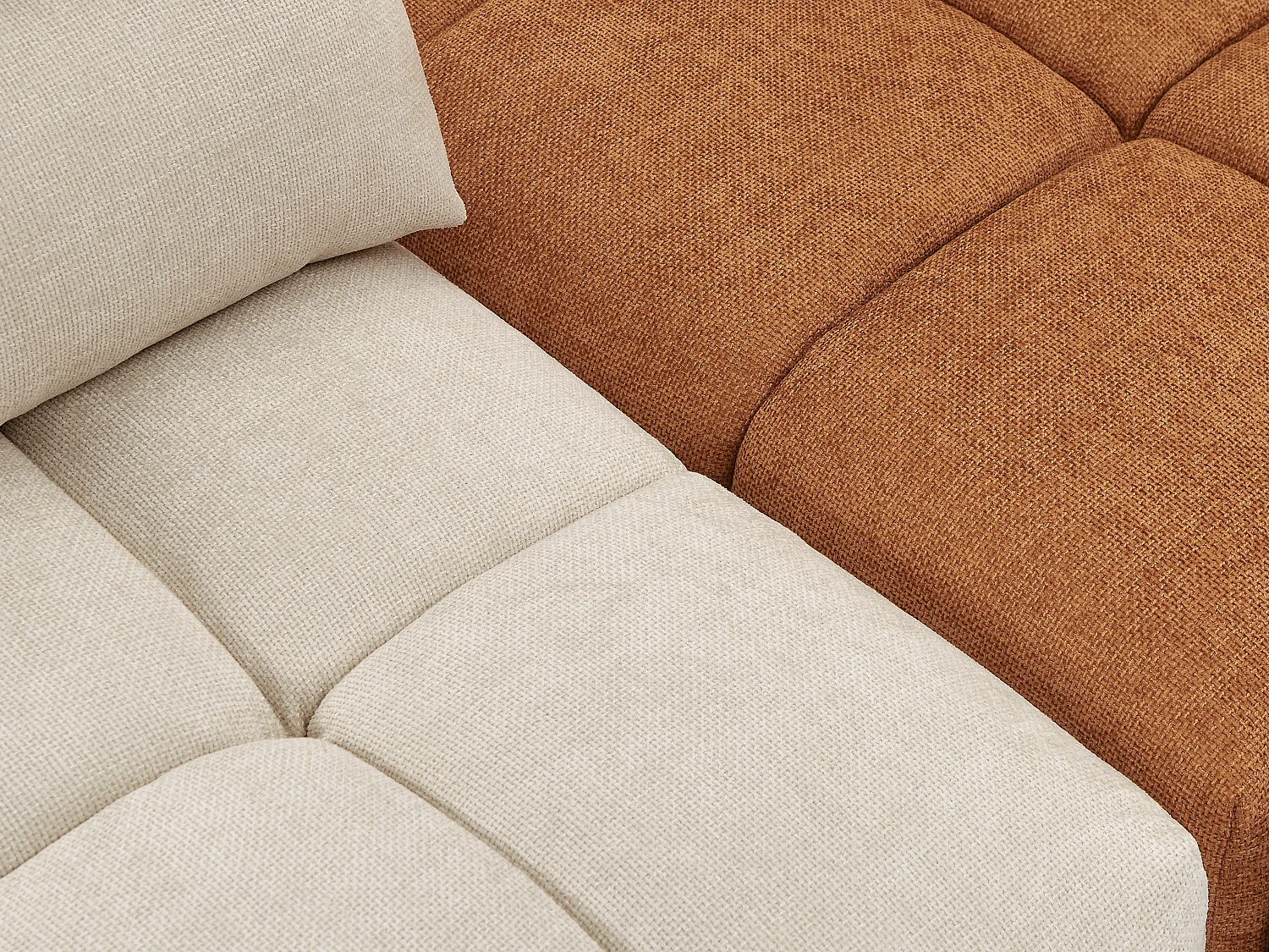 Grand canapé d'angle modulable dossier avance-recule en tissu texturé beige et terracotta APOLIU