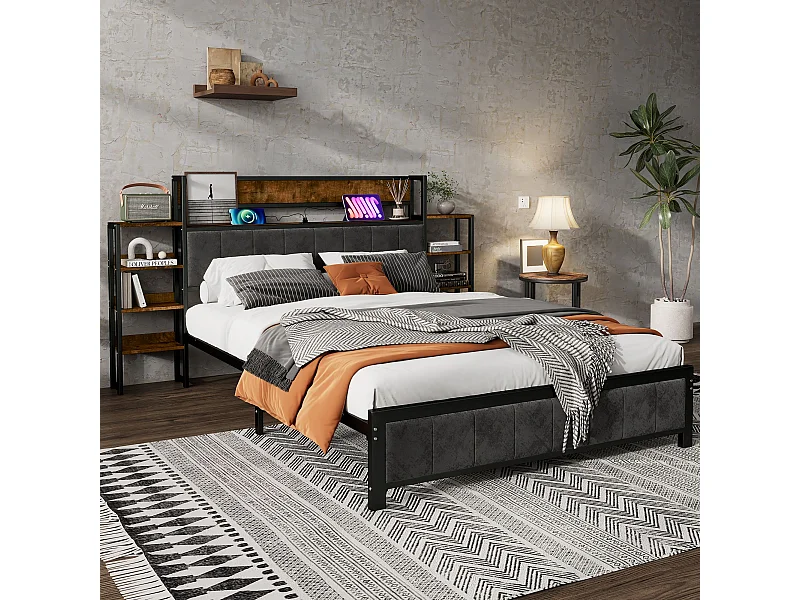 Letto in metallo 140 x 200 cm, testiera con ripiano, 3 porte USB, struttura in metallo, base piatta, metallo + MDF + velluto, nero + noce