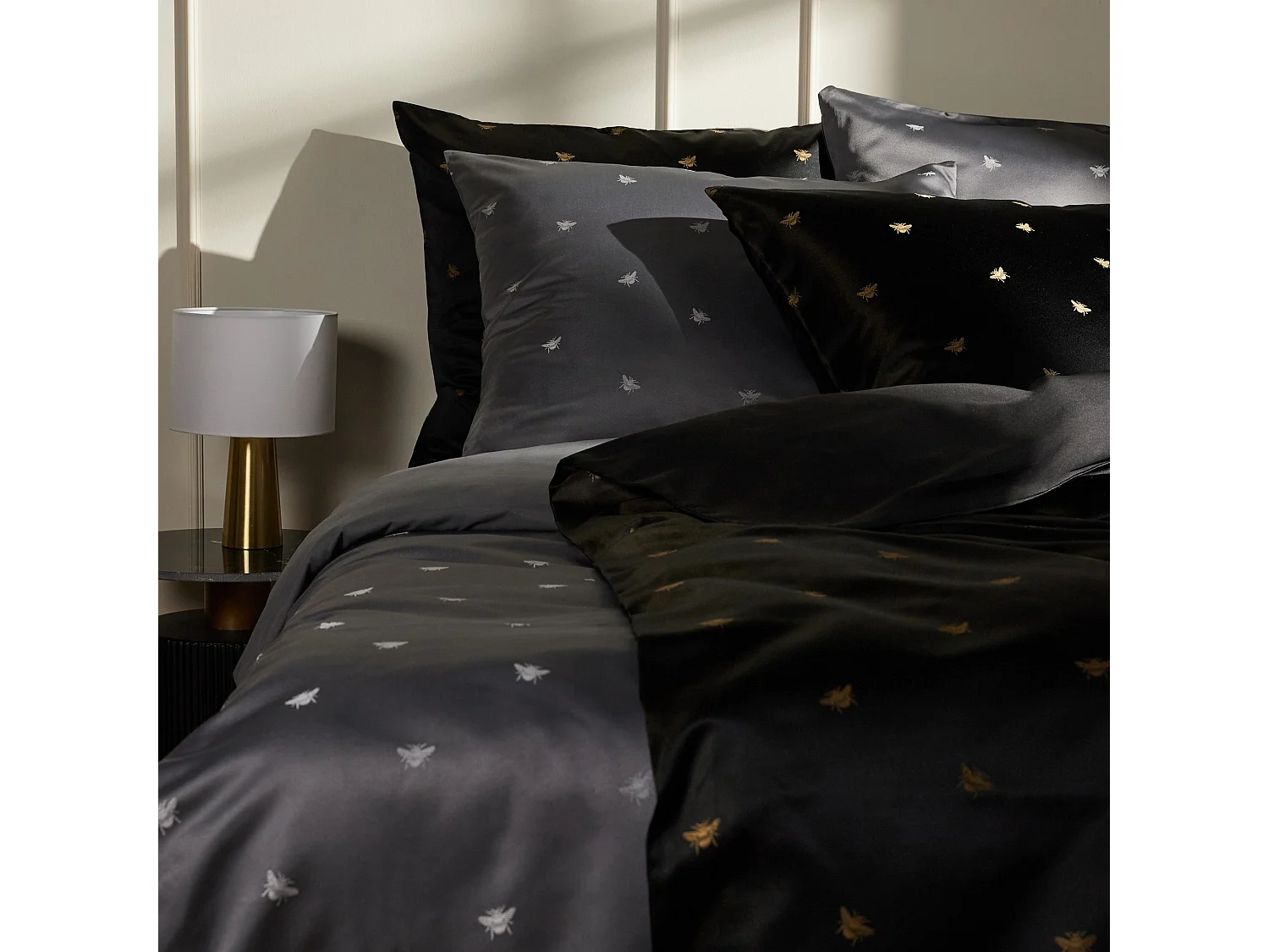 Drap En Jacquard Beliamo noir moyen 160 x 200