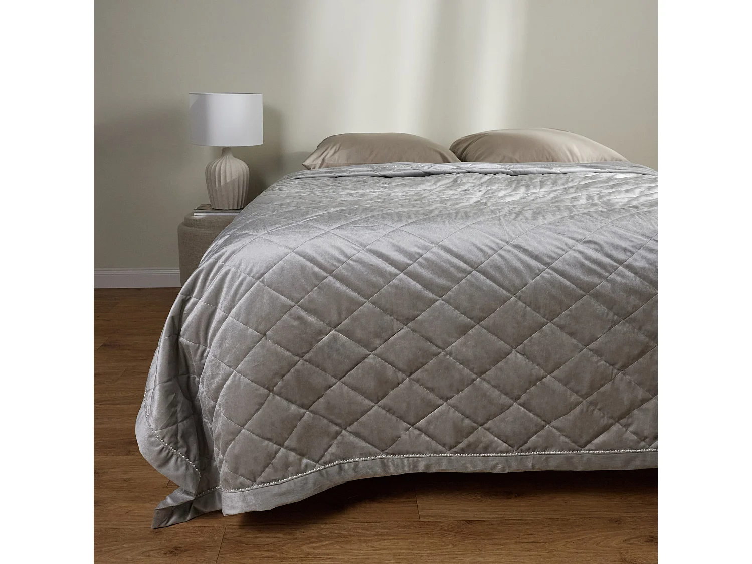 Jeté de lit Alvio Gris Clair Polyester 200x220