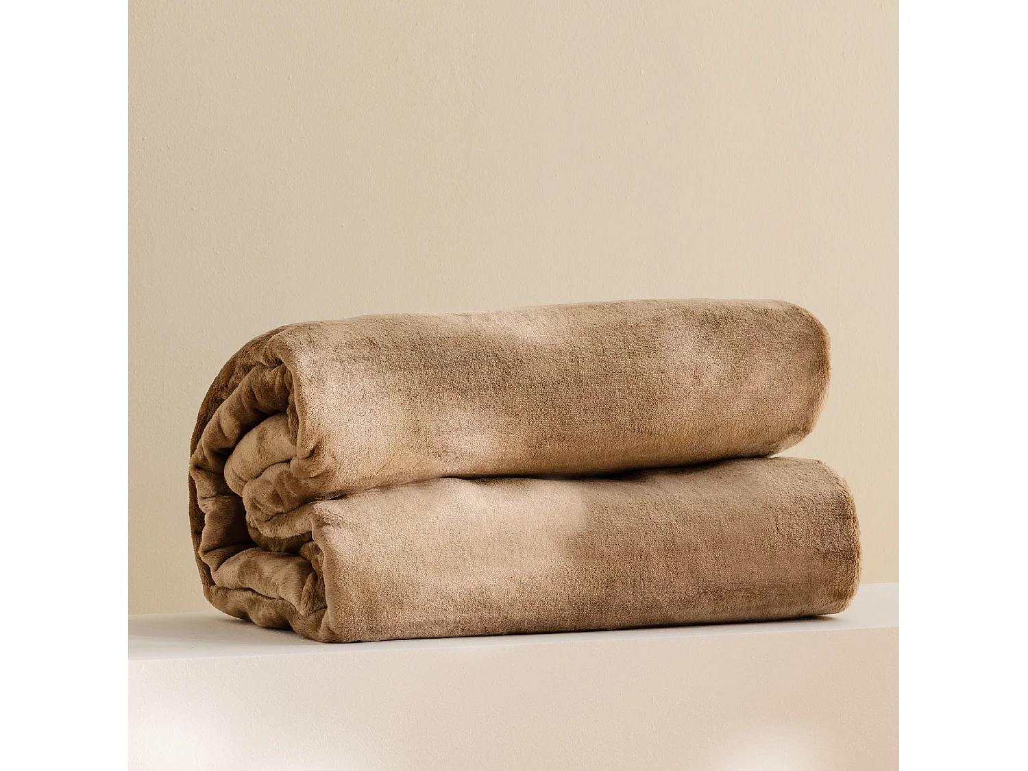 Decke Floss hellbraun 150x200