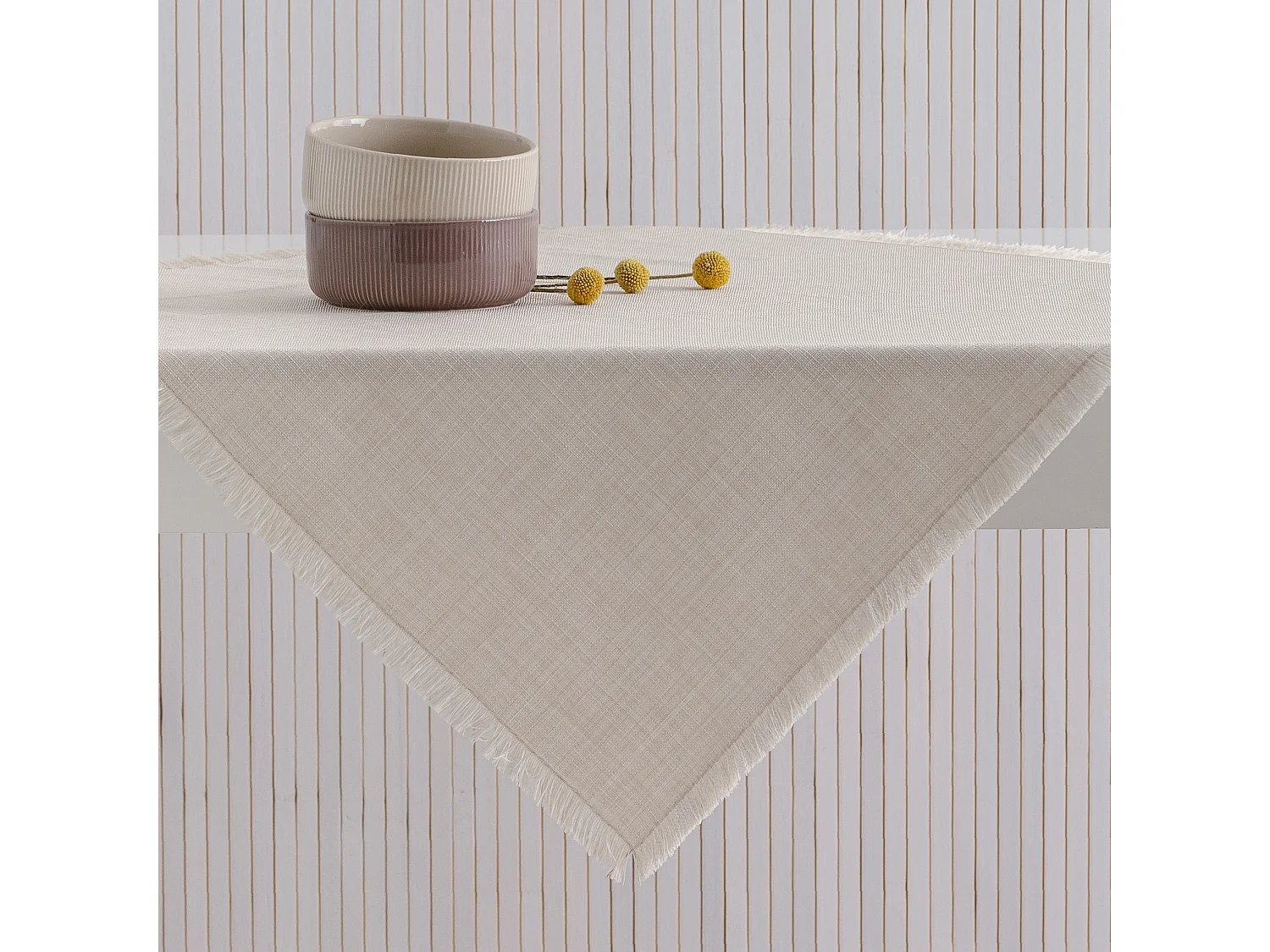 Tischdecke Arata mittleres Beige 80x80