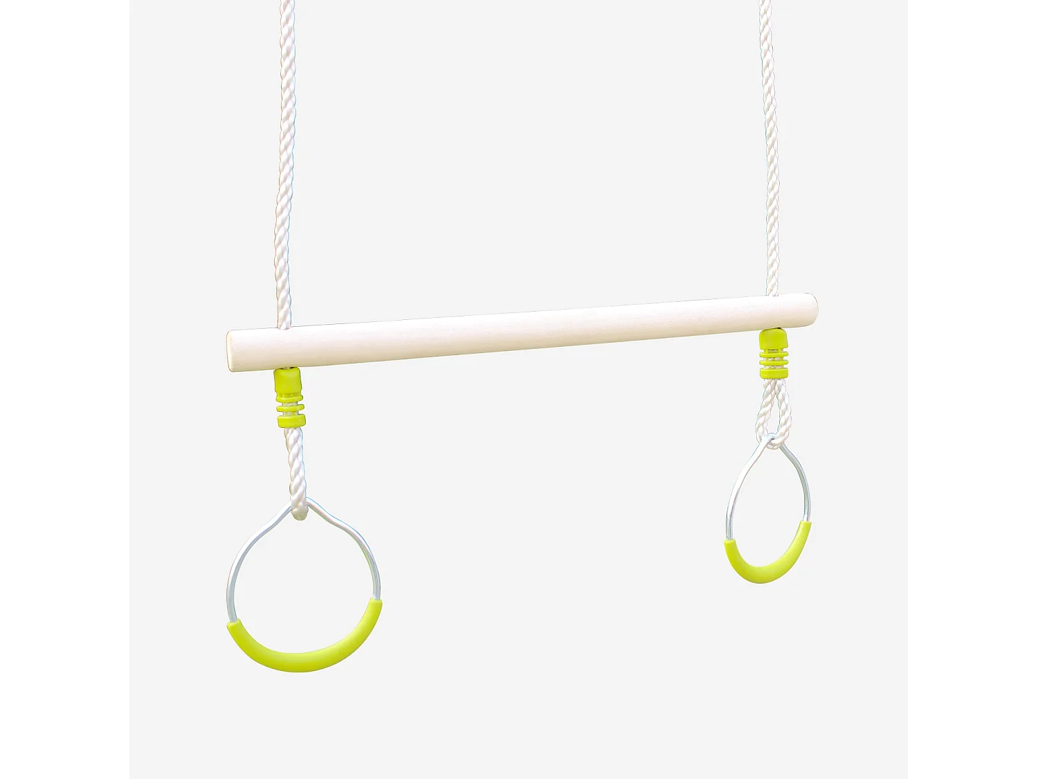 Trapecio de madera con anillas metálicas verde