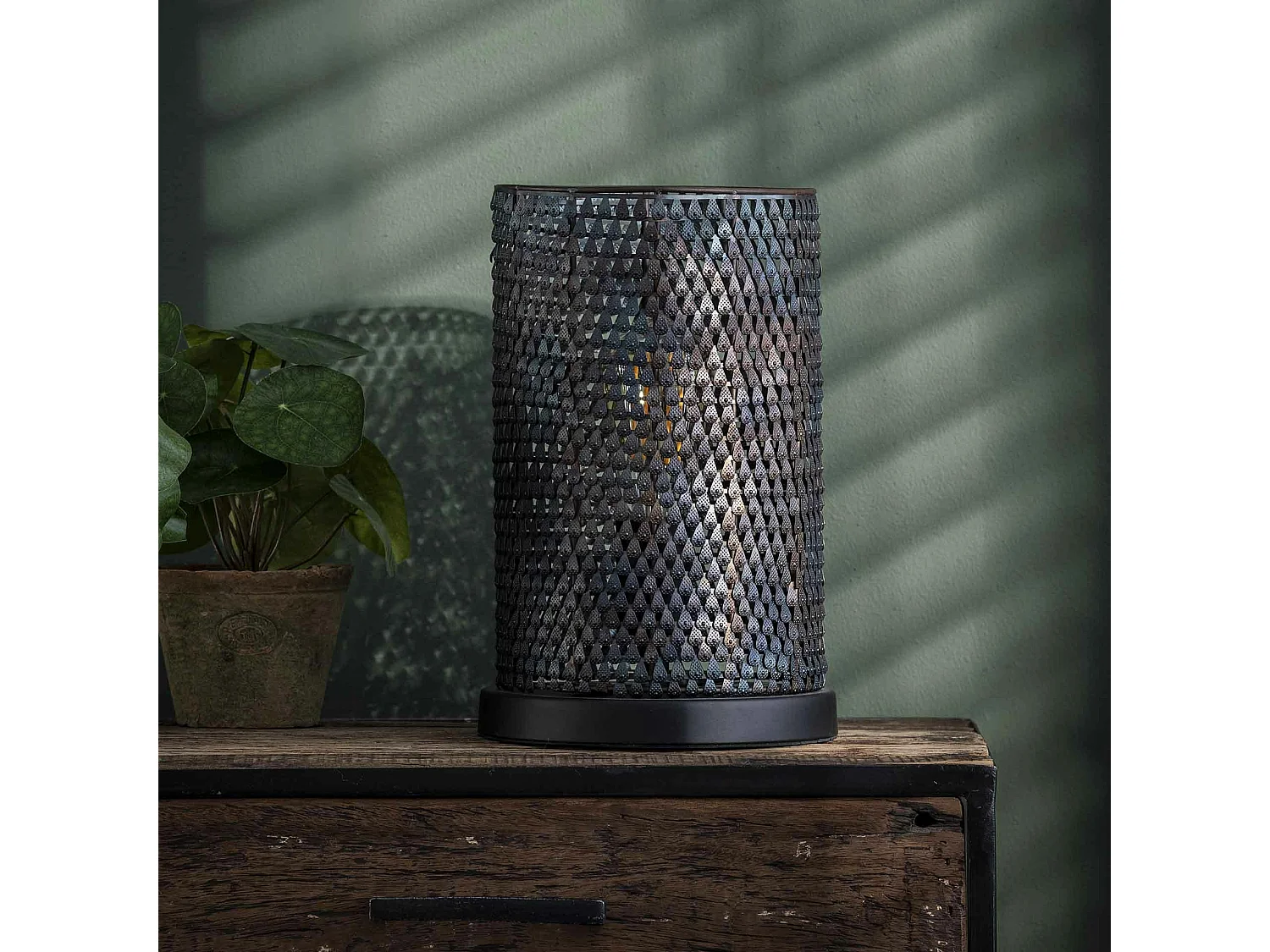 Lampe à poser contemporaine effet maille TRIBECA