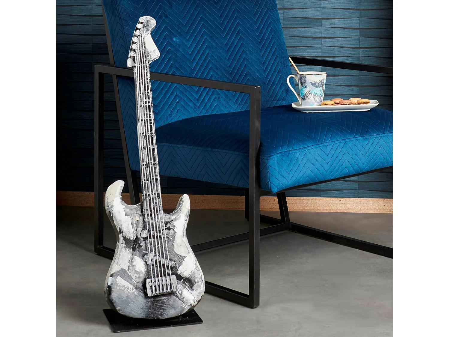 Objet déco à poser guitare argent