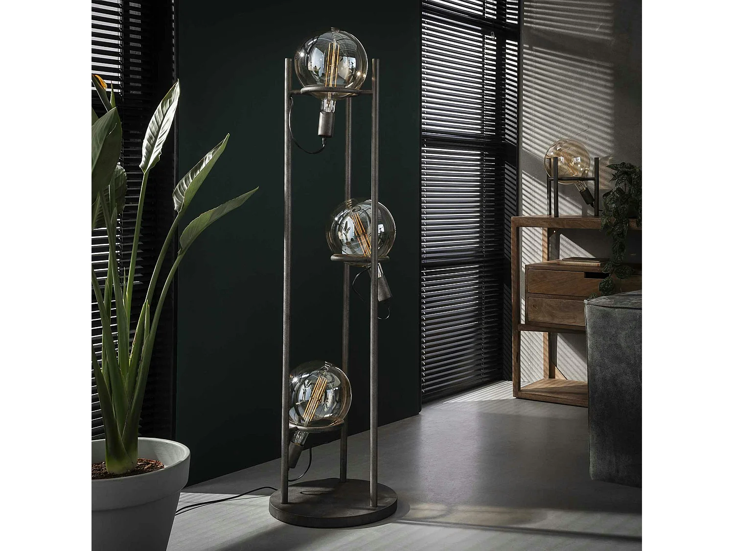 Lampe industrielle trépied style baladeuse RALF