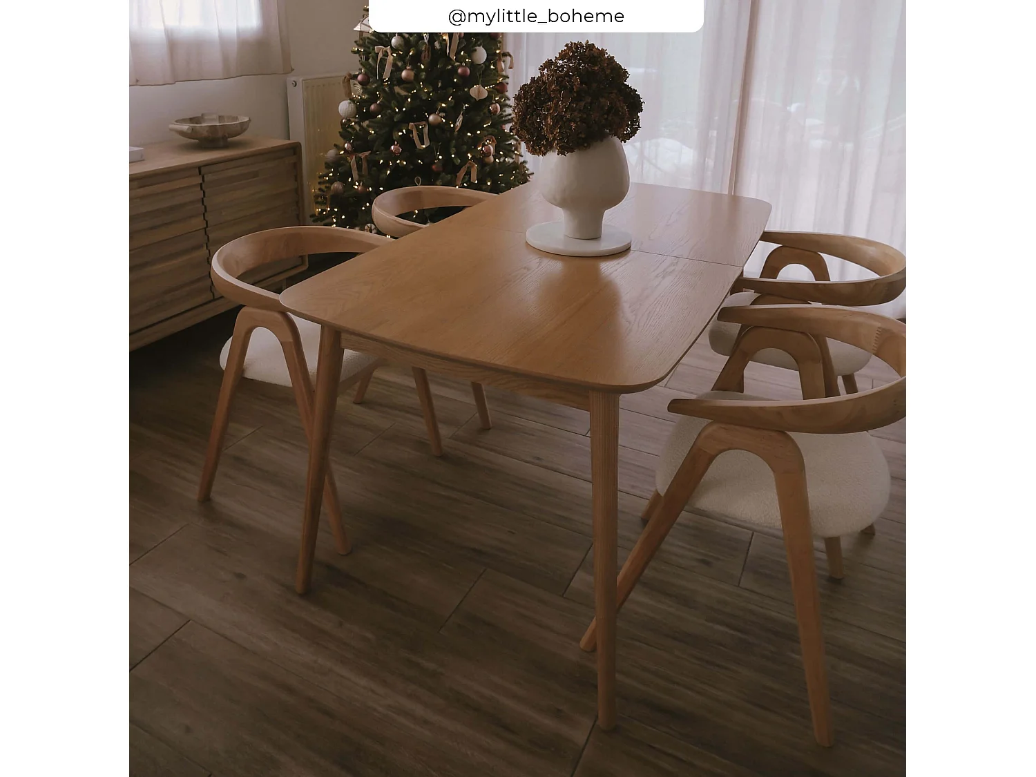 Sedia in legno di hevea chiara e tessuto bouclé crema - Hawa