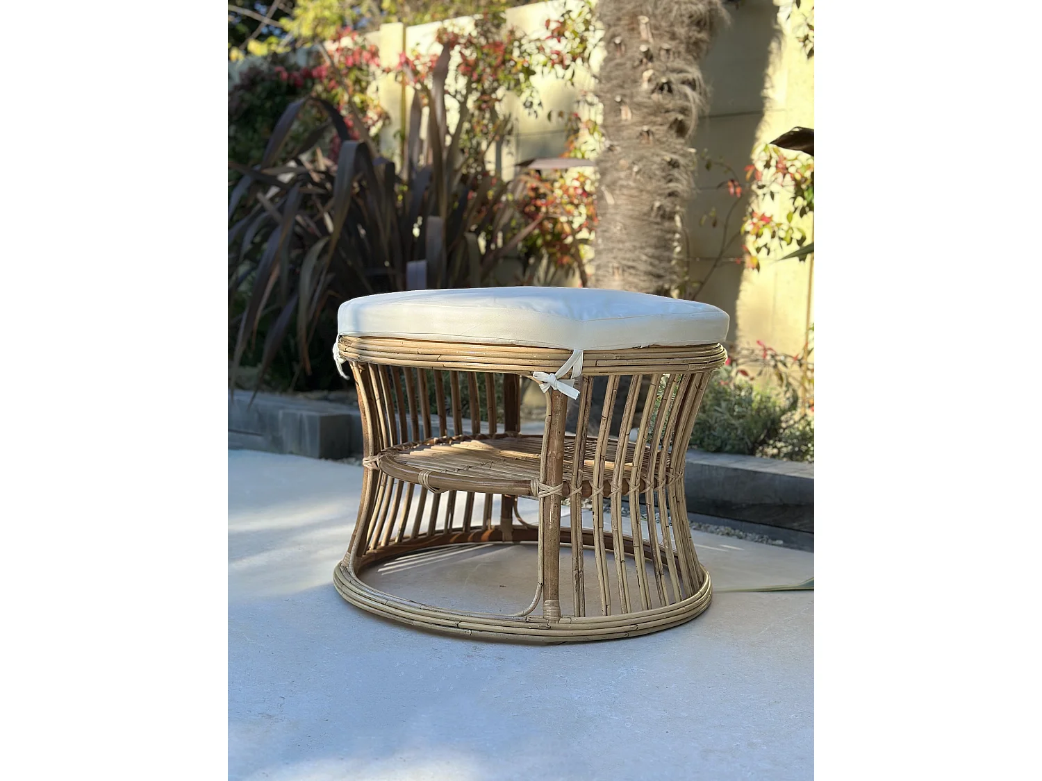 Pouf bout de canapé en rotin naturel beige