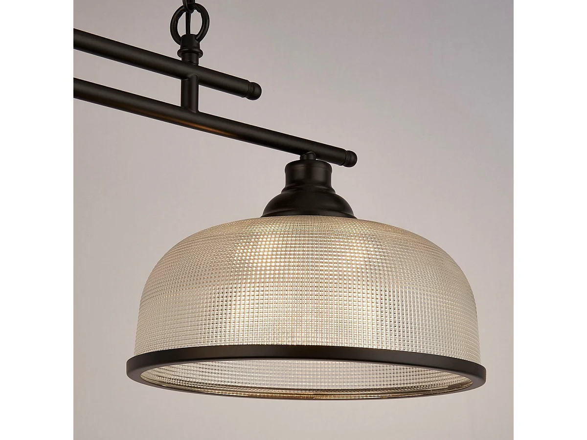 Searchlicht Highworth 2-flammige Pendelleuchte aus schwarzem Glas im Holophane-Stil