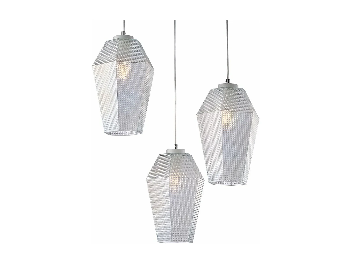 Suspension Prisma fer blanc, câbles réglables, diffuseurs en verre soufflé transparent décor en relief, 3 lumières