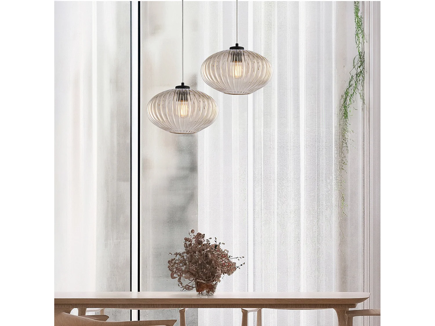 Belight -  Ginger – Pendelleuchte schwarz, Glas amber mit Streifendekor, Ø30, 1-flammig – BL319-S1-AM