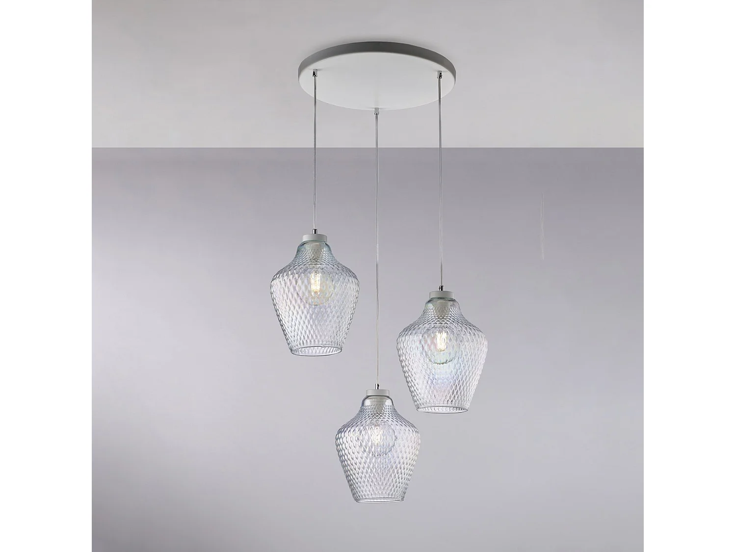 Suspension Maya fer blanc, câbles orientables, verre soufflé transparent à relief, 3 lumières, design moderne