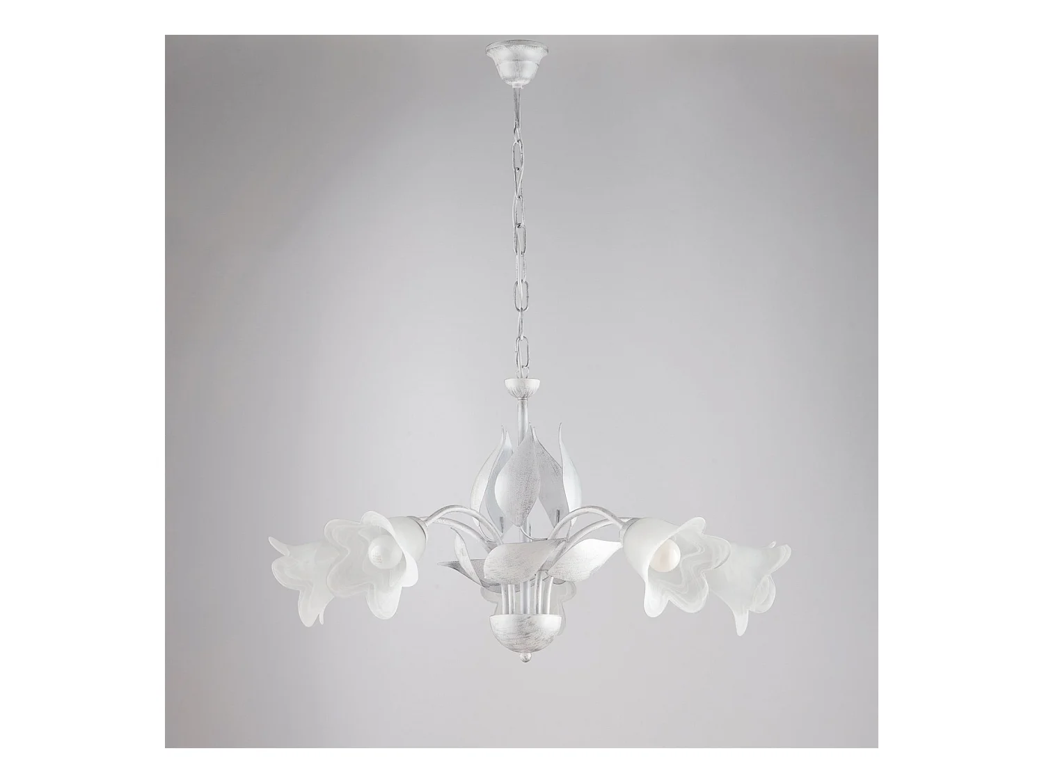 Lustre Olga fer blanc, déco argent antique, verre albâtre d.14, 5 lumières d.68 cm style lumineux traditionnel