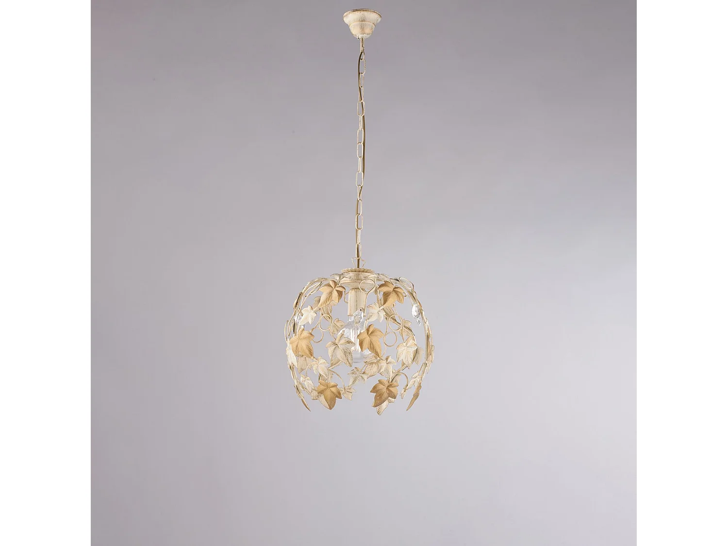 Edera Lustre en fer laqué ivoire décor or antique et strass cristal 1 lumière X 97 d.30 BL50-1-AV