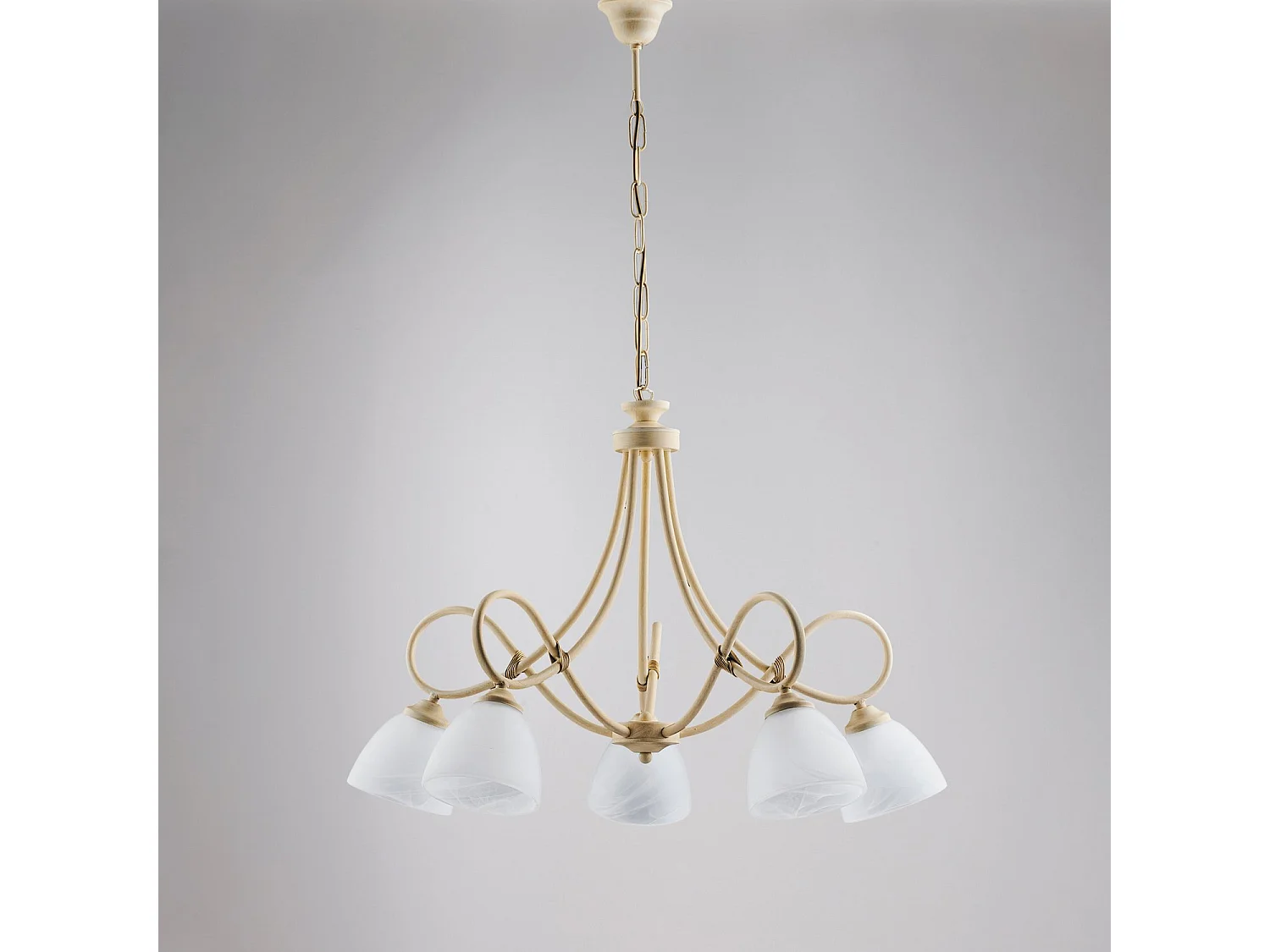 Dallas - Lámpara de araña marfil con efecto decapé y cristal blanco, acabado oro antiguo, 5 luces