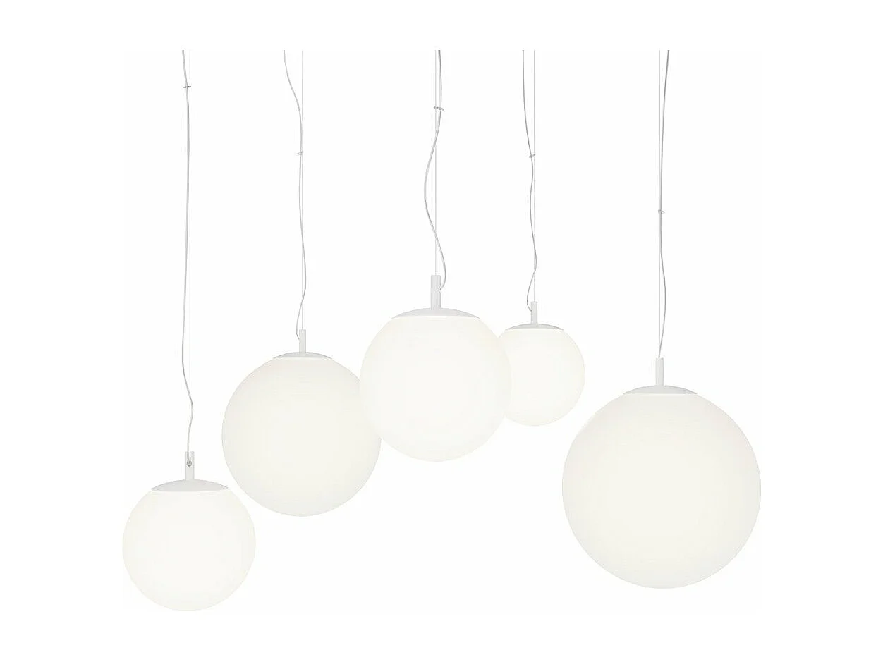 Lampadario Minimal Basic Form In Metallo Bianco 5 Luci Con Diffusori In Vetro