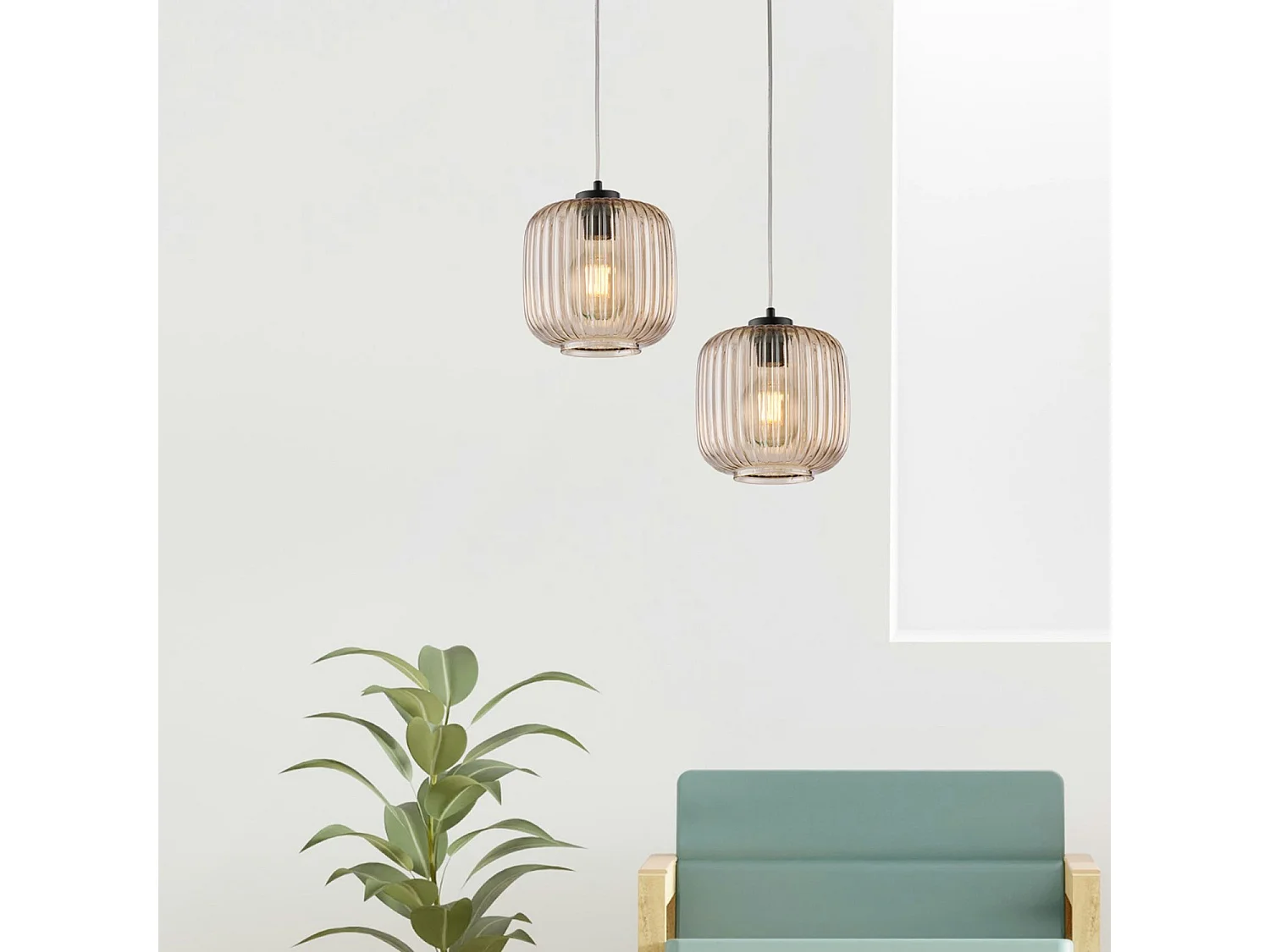 Sospensione 1 Luce Anya In Ferro Nero E Vetro Ambra Plisse'