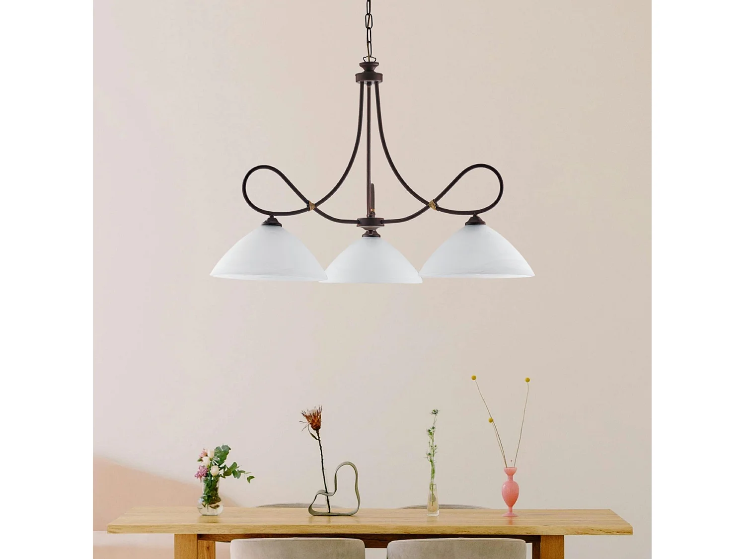 Lustre Dallas noir, effet rouille et or antique, verre albâtre d.13, 3 lumières ambiance loft ou rétro