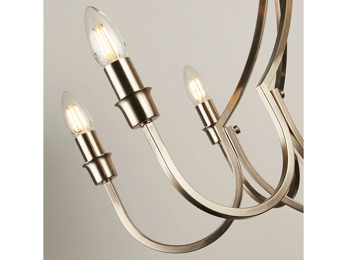 Searchlight Lodge Lampadario a 8 luci in metallo color argento satinato