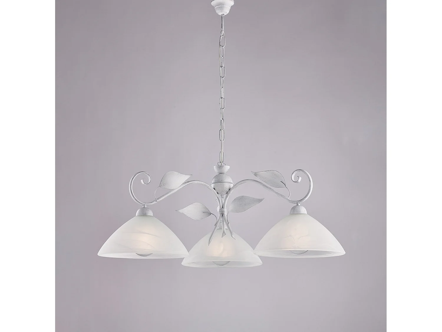 Esse Lustre en fer laqué blanc décor argent antique et verre albâtre blanc diamètre 30, 3 lumières X 96 d.79 BL313-3-BA