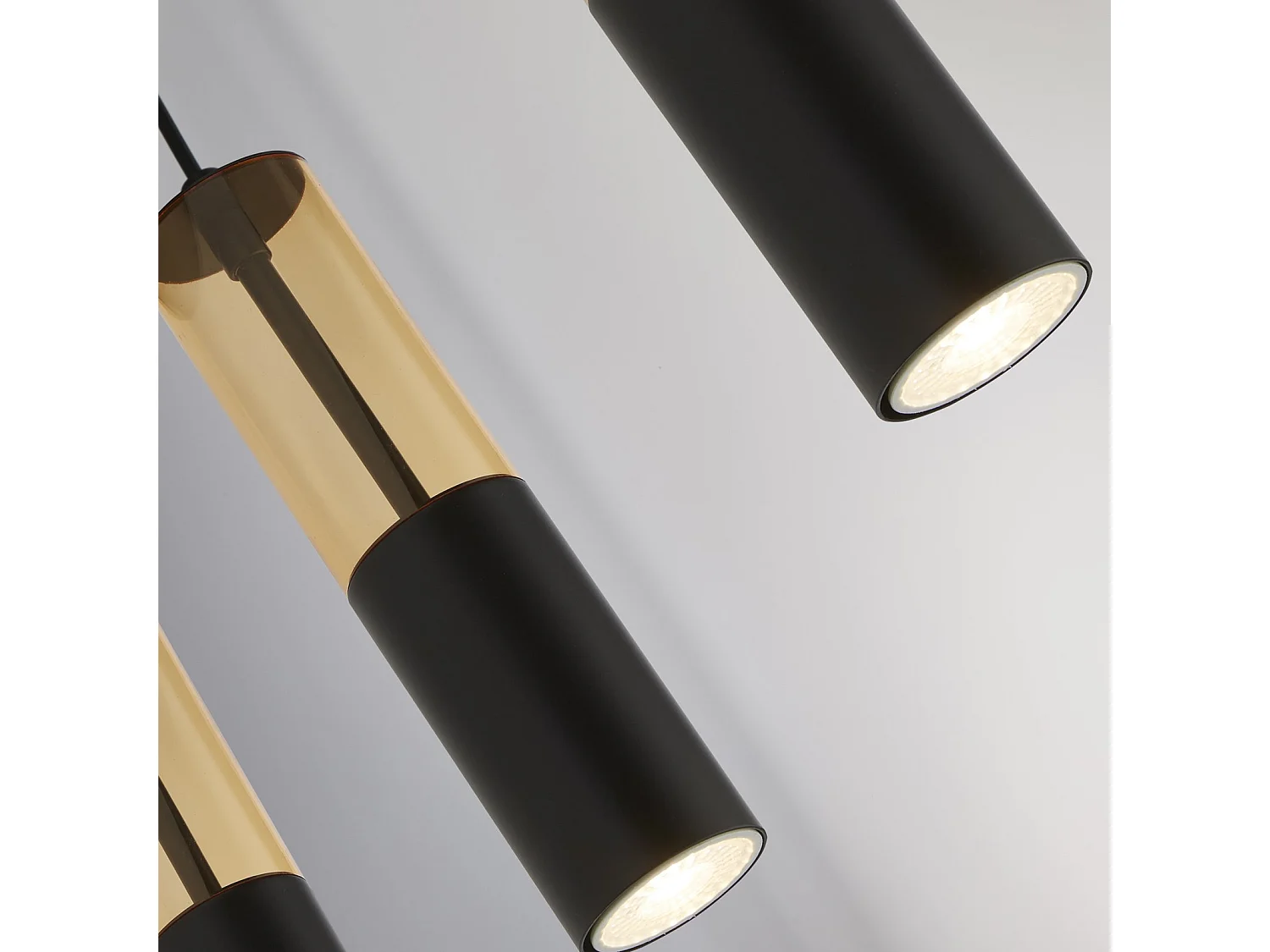 Lampadario Moderno Merrygold Acciaio Nero Ambra 5 Luci Gu10