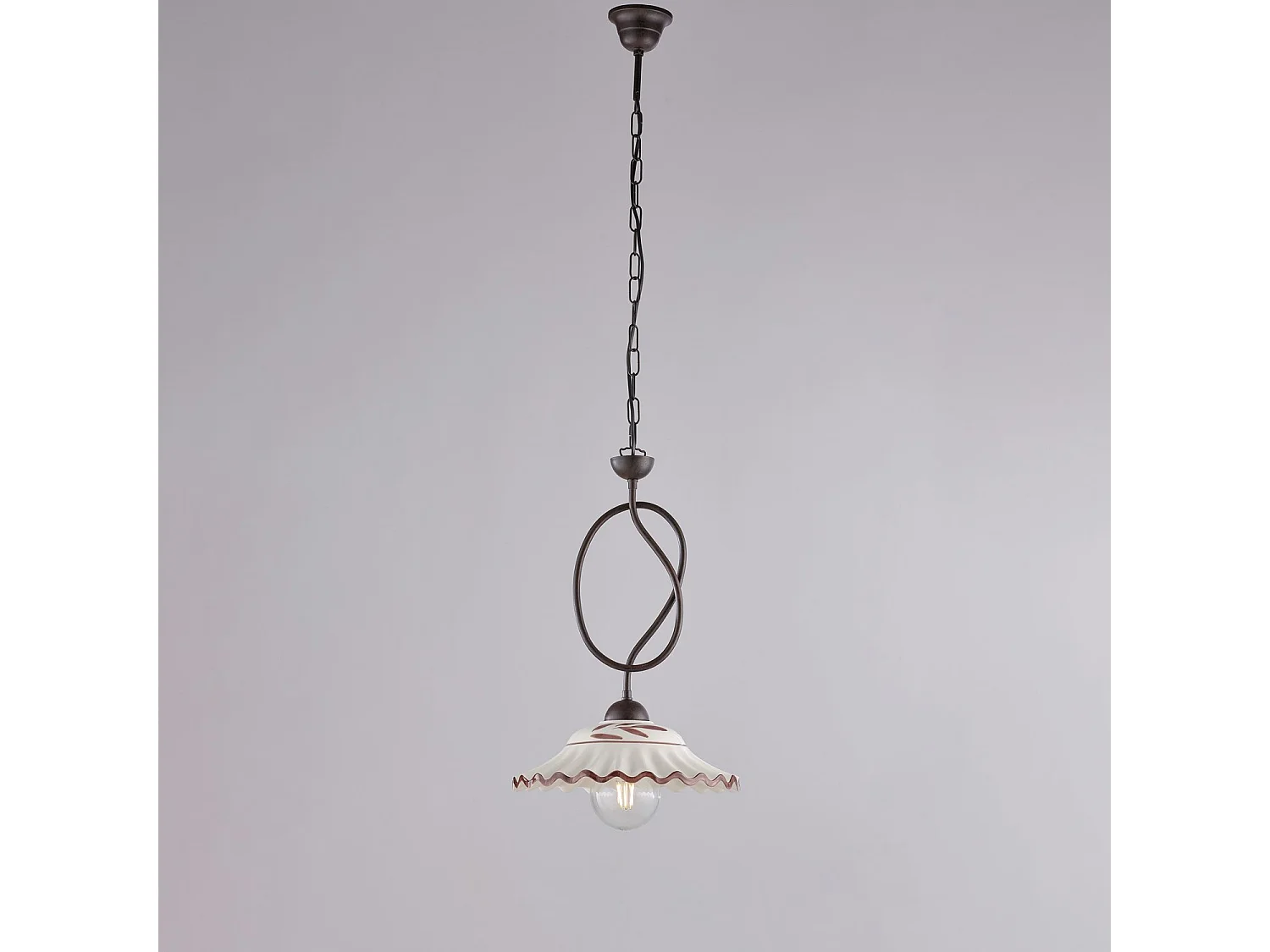 Lustre Bistrot fer noir, décor rouille, diffuseur céramique d.30, 1 lumière, design artisanal blanc/marron