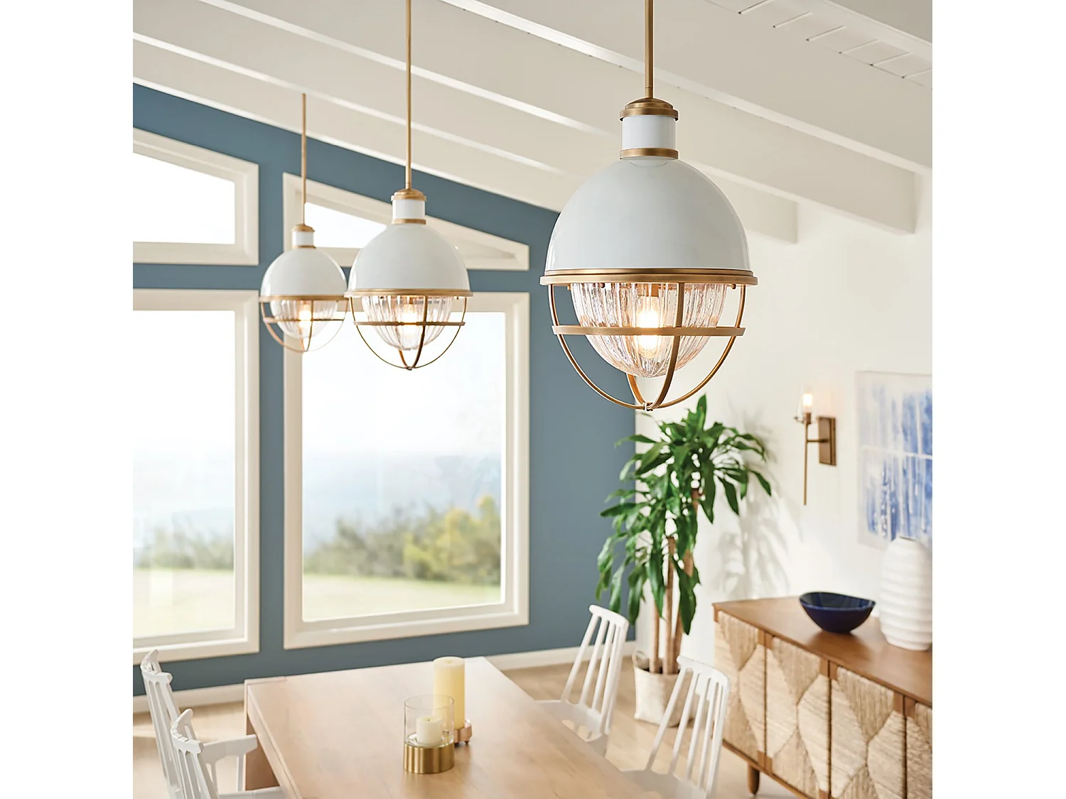 Elstead Kichler Tollis Globe Pendel-Deckenleuchte Naturmessing & Weiß