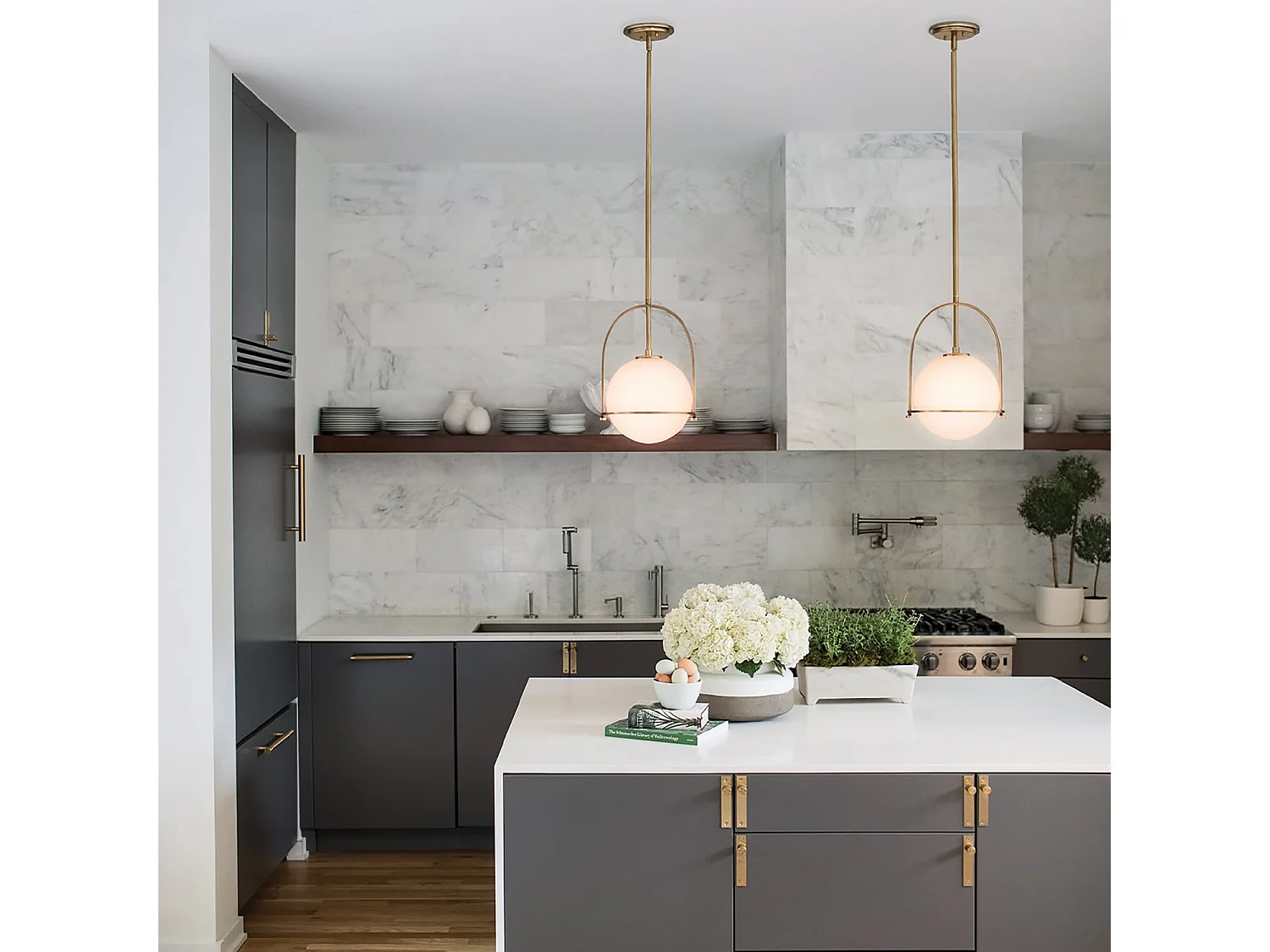 Elstead Hinkley Somerset Globe Pendelleuchte Heritage Messing